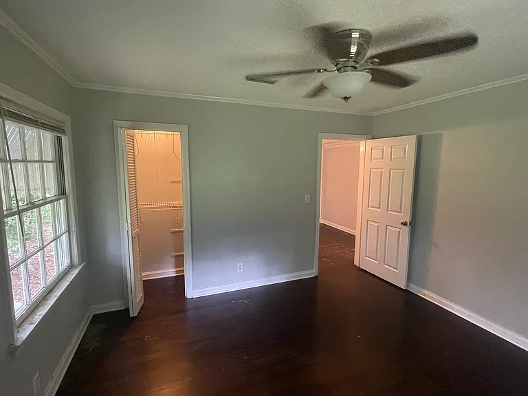 1223 Chickasaw St — Photo 8