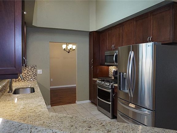5th image of 10201 Mulberry Way
