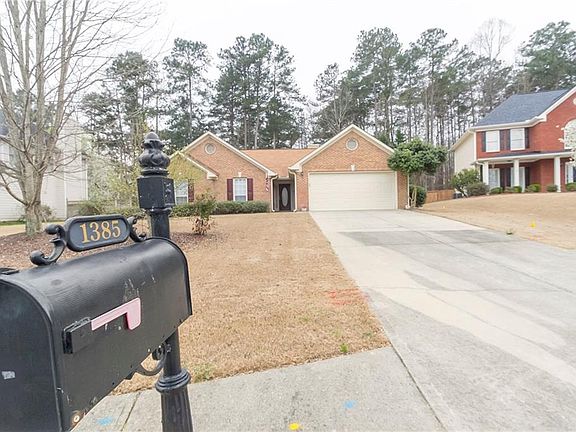 3rd image of 1385 Woodpoint Way