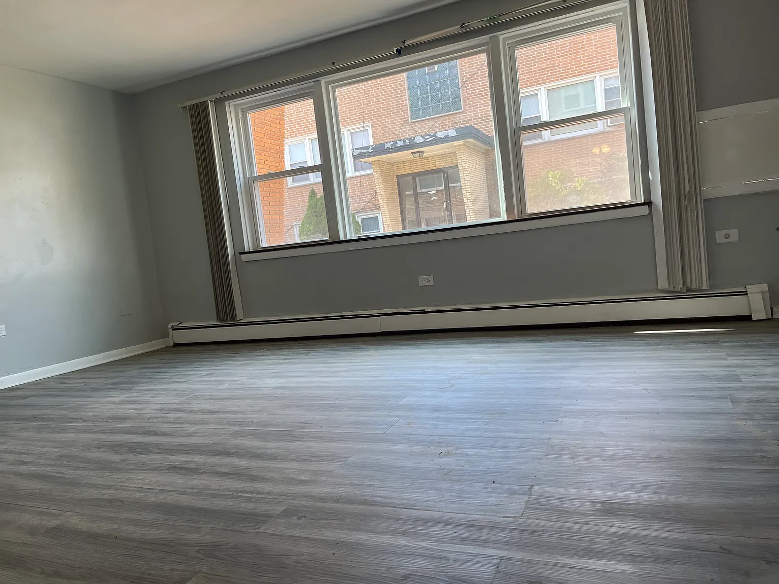 2 bed, 1100 sqft, $1,085 — Photo 4