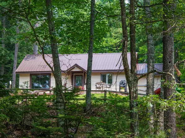 1315 E Bass Lake Rd, Eagle River, WI 54521