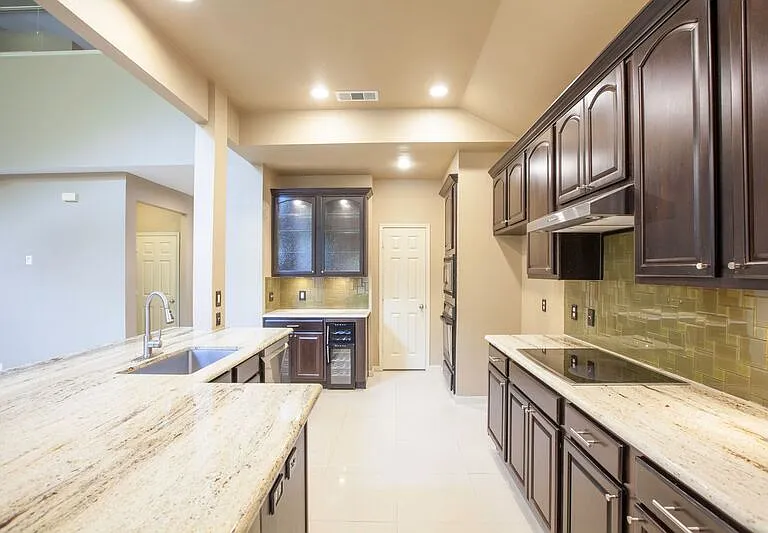 11544 Blackhawk Dr — Photo 40