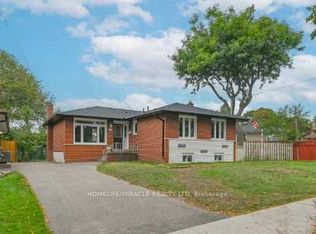 46 Flintwick Dr, Toronto, ON M1P 4G9