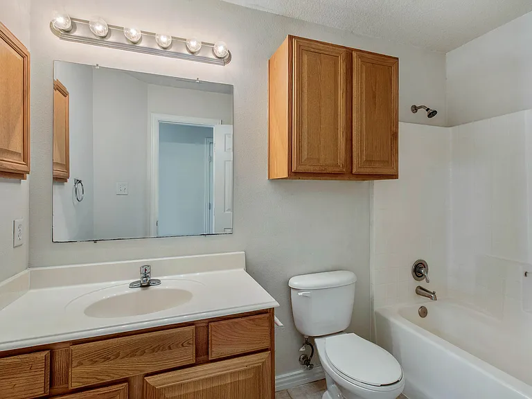 1001 Krenek Tap Rd #702 — Photo 9