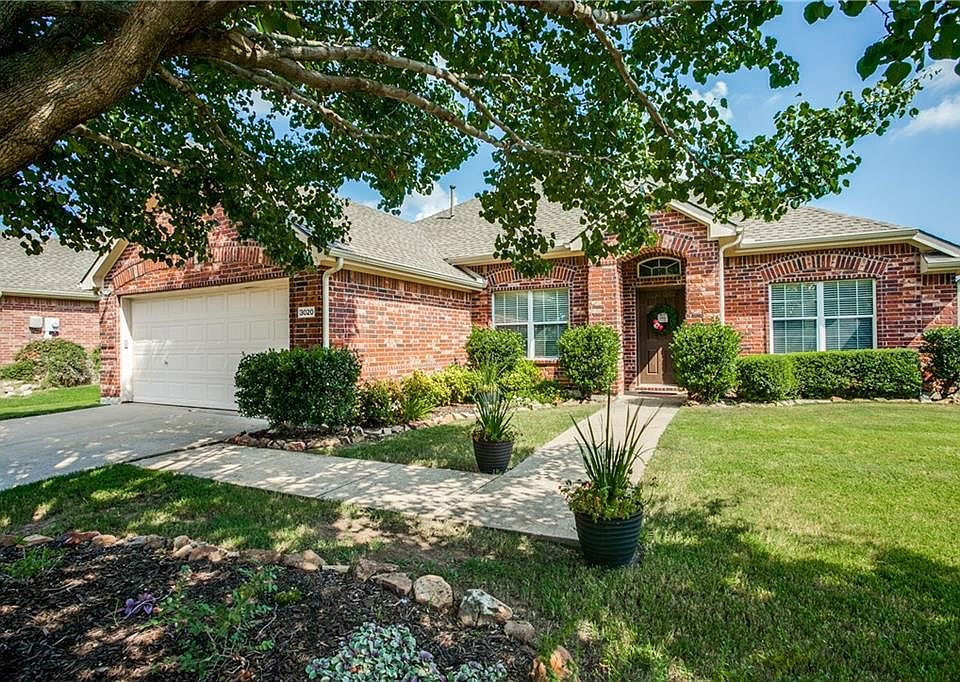 1st image of 3020 Lena Dr