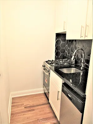 Rented by City Connections Realty | media 22