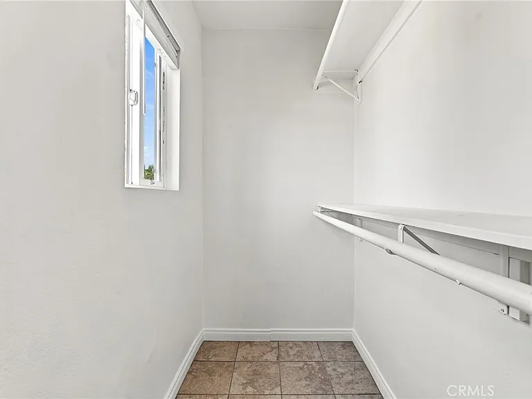5917 Morrill Ave — Photo 15