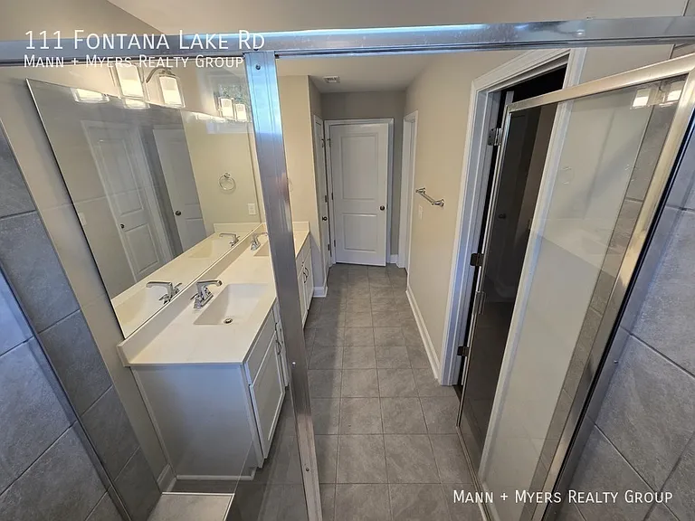 111 Fontana Lake Rd — Photo 34