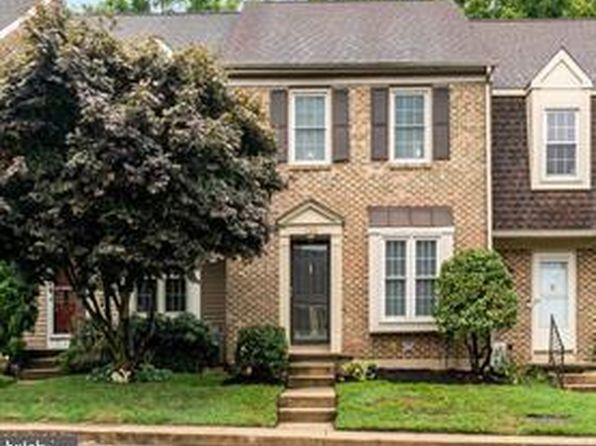 128 Wooden Carriage Dr