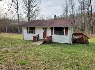 582 Fearstown Rd, Charlotte Court House, VA 23923