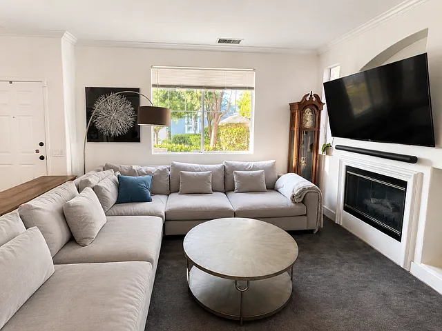 28318 Medlar Dr — Photo 10