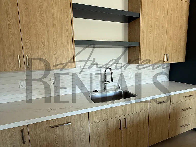 950 Hough Ave #302 — Photo 12