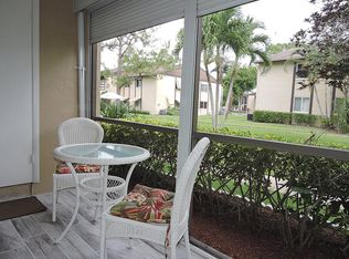 318 Pine Ridge Cir APT B-1, Greenacres, FL 33463