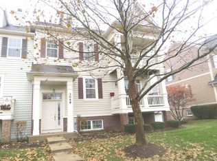 3049 Hughsdale St, Elgin, IL 60124