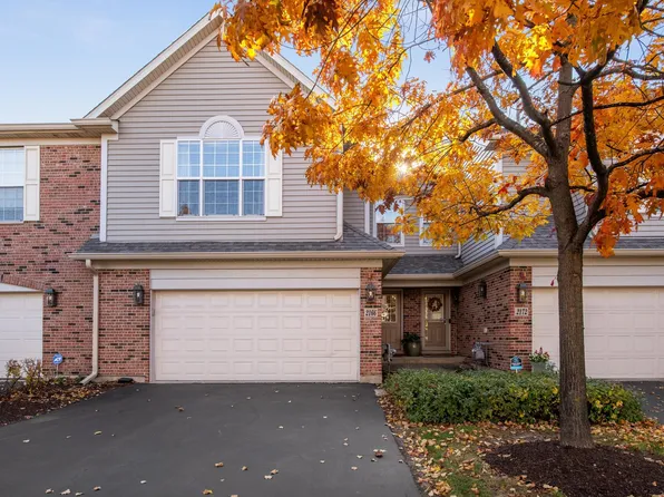 2166 Ivy Ridge Dr, Hoffman Estates, IL 60192