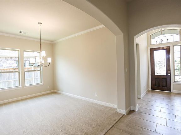 4th image of 19306 Tanglewood Trails Dr