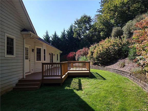 3rd image of 358 Inverness Dr