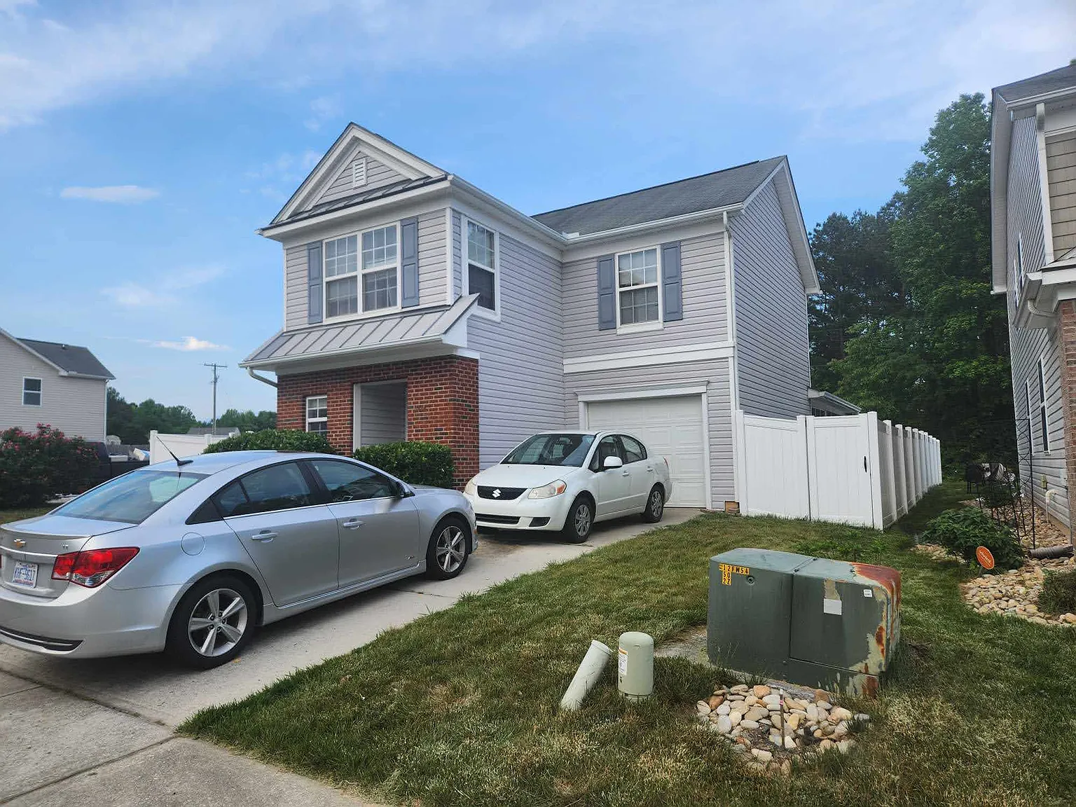3 bed, 1724 sqft, $1,950 — Photo 2