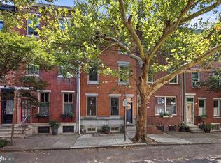 1012 Carpenter St, Philadelphia, PA 19147