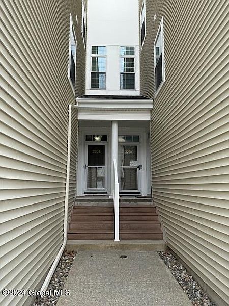 2nd image of 2205 Admirals Walk Drive