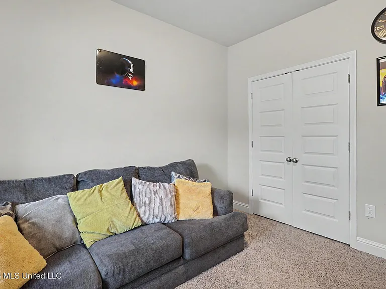 10784 Chapelwood Dr — Photo 21