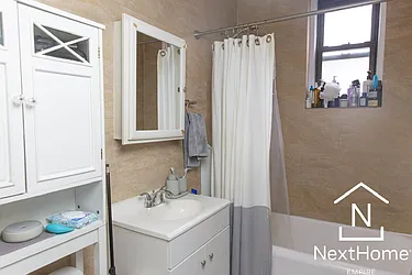 Rented by NextHome Empire