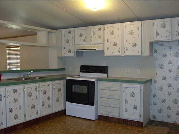 2nd image of 548 Country Ridge Rd