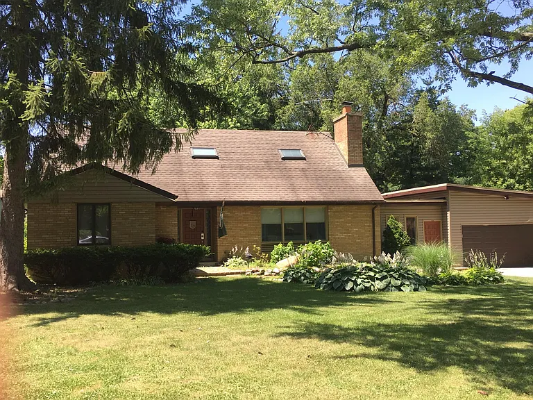 Front/exterior of home