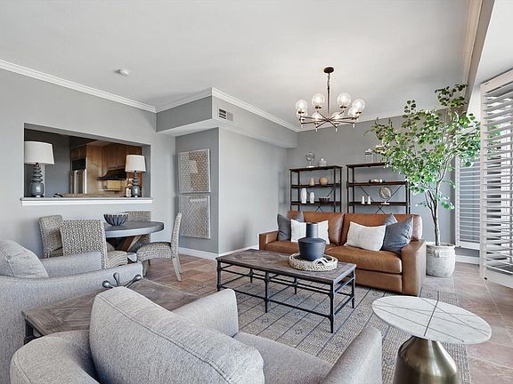 5th image of 3401 Lee Pkwy #1123