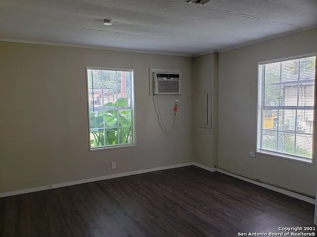 1412 Avant Ave #1 — Photo 3