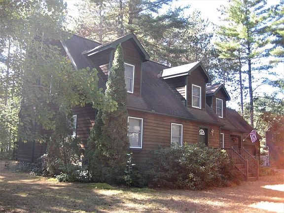 36 Algonquin Drive