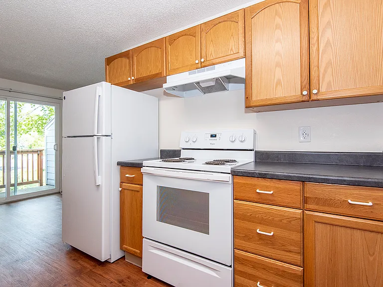 2400 Brookwood — Photo 33