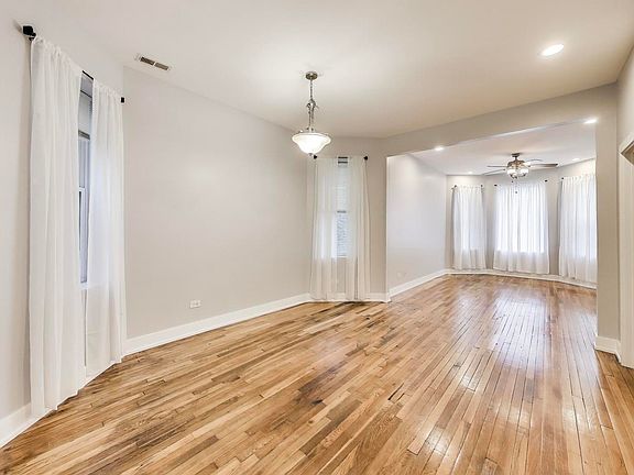 3rd image of 3939 W Polk St #1