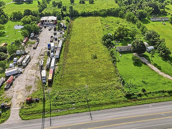 4th image of 8940 Highway 321