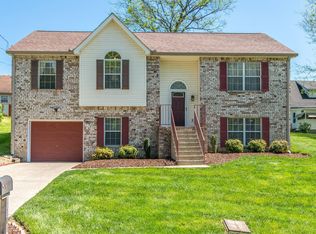 704 Bishopsgate Rd, Antioch, TN 37013