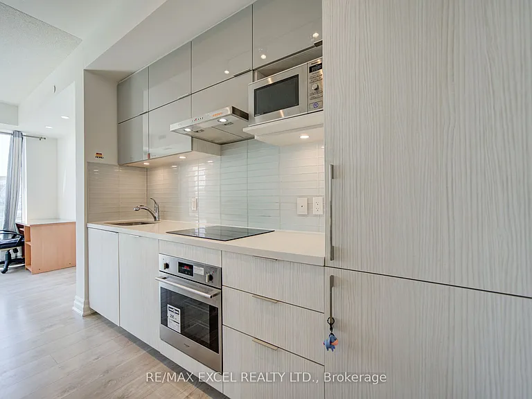8 Rouge Valley Dr W #609B — Photo 13