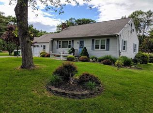 59 Alda Dr, Poughkeepsie, NY 12603