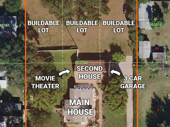 4th image of 2032 Shakespeare St