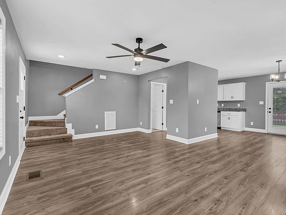 5th image of 1125 Tybee Dr
