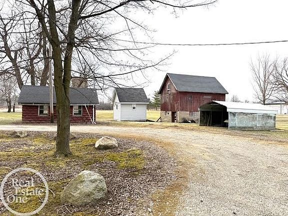 2nd image of 15594 Bryce Rd