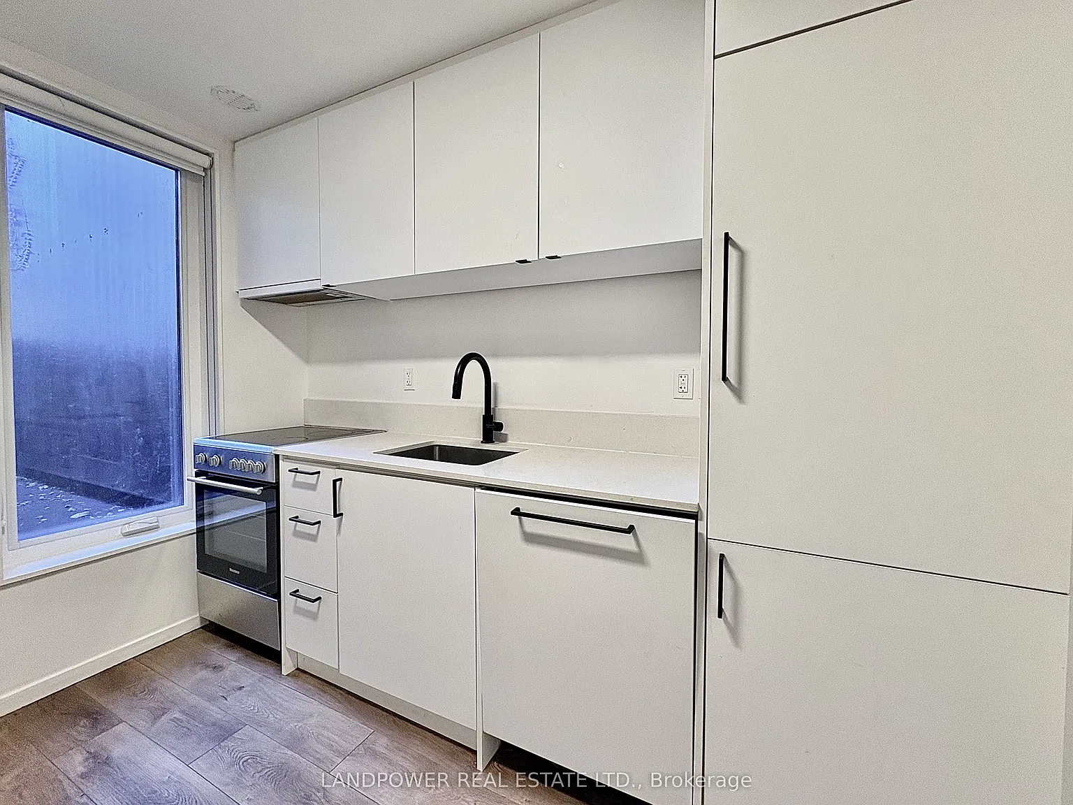 1 bed, $1,675 — Photo 2