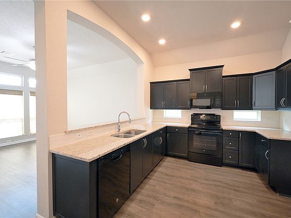 2nd image of 2135 Dumfries Dr