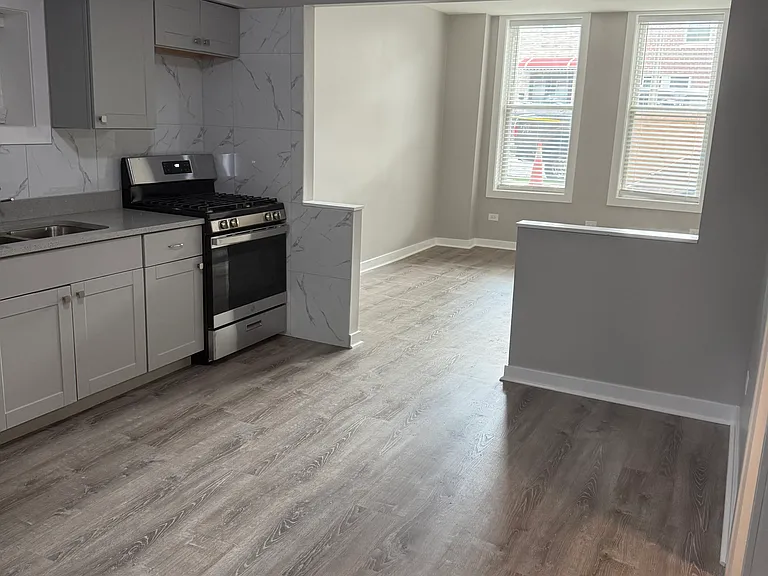 3127 S Union Ave #1 — Photo 7