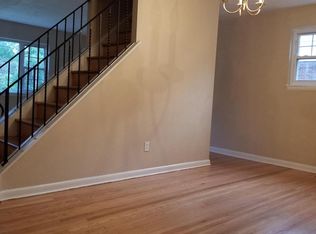 128 Laureba Ave, Stratford, NJ 08084