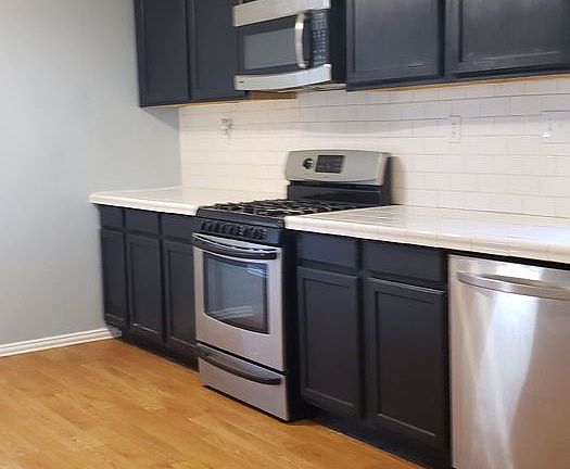 5th image of 1004 E Amazon St