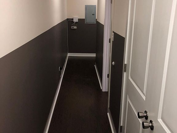 5th image of 6016 S Prairie Ave #1S