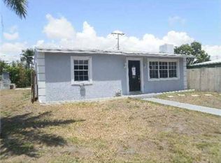 2317 Robin Rd, West Palm Beach, FL 33409