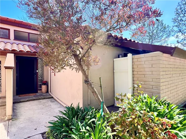 5941 Armaga Spring Rd Unit B, Rancho Palos Verdes, CA 90275