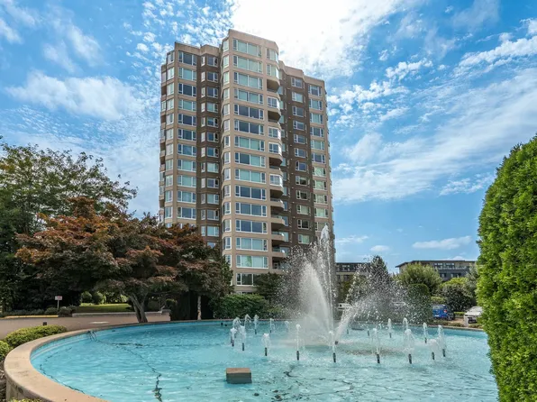 3170 Gladwin Rd #404, Abbotsford, BC V2T 5T1