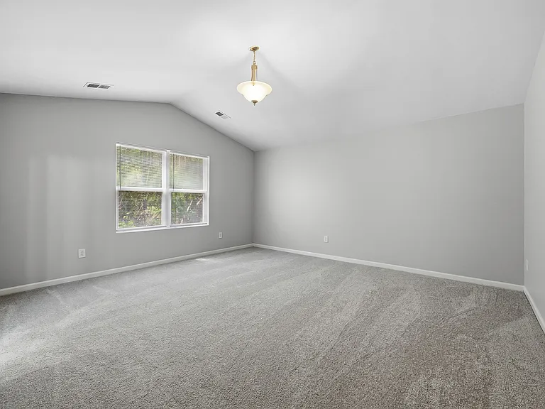 152 Evvalane Dr — Photo 19